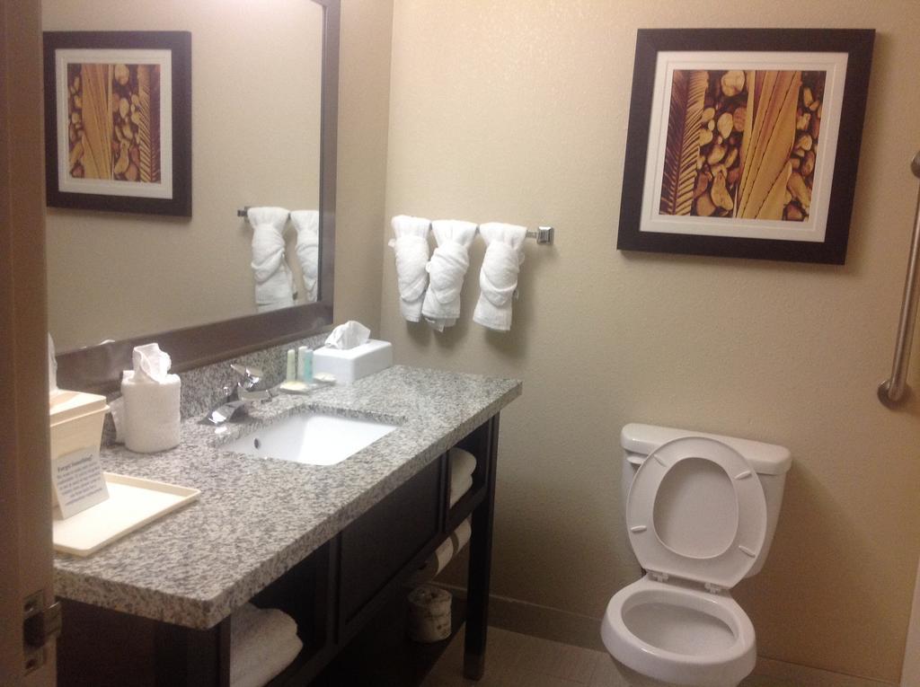 Comfort Inn Dunn Near I-95 Dış mekan fotoğraf
