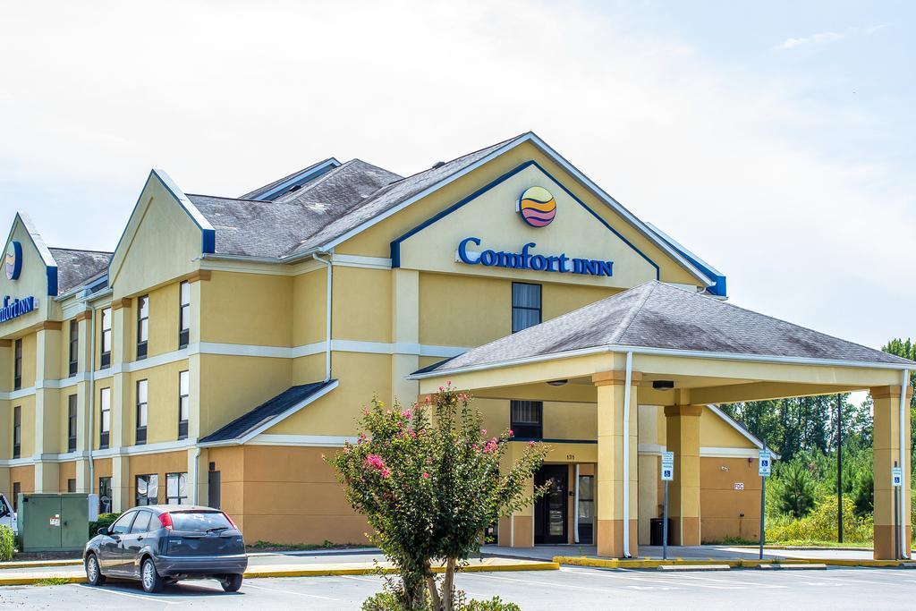 Comfort Inn Dunn Near I-95 Dış mekan fotoğraf